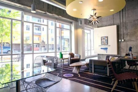 Cozysuites Two Stylish Apts, Monument Circle, Indy Indianapolis Dış mekan fotoğraf